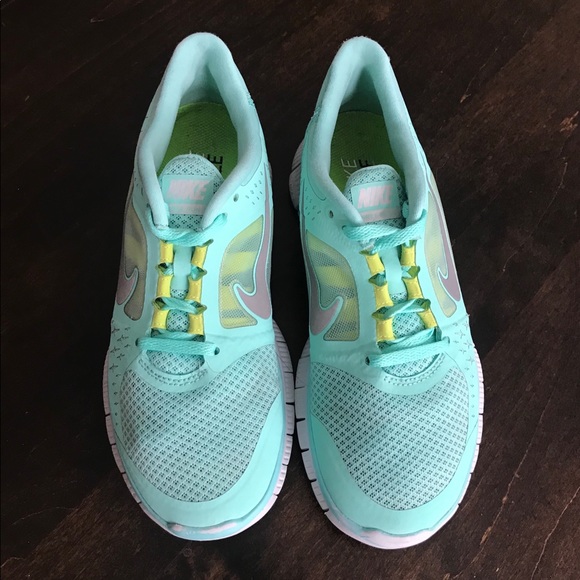 Nike Shoes - Nike Free Run 3 Running Shoe Sneaker Women’s 7
